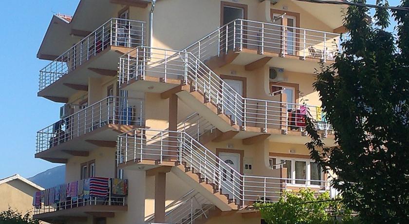Apartments Nedovic-Jaz Будва Стая снимка