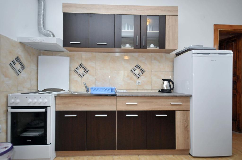 Apartments Nedovic-Jaz Будва Екстериор снимка